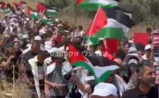 Израильские арабы идут “Маршем возвращения” в две заброшенные деревни