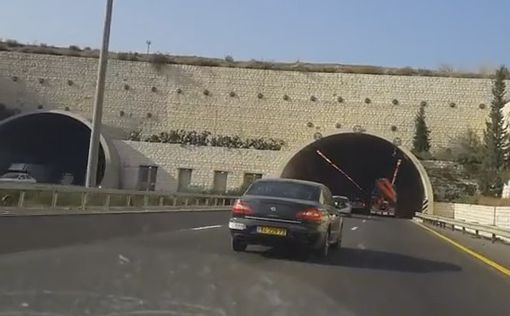 Израиль: трещины в тоннеле на шоссе №6