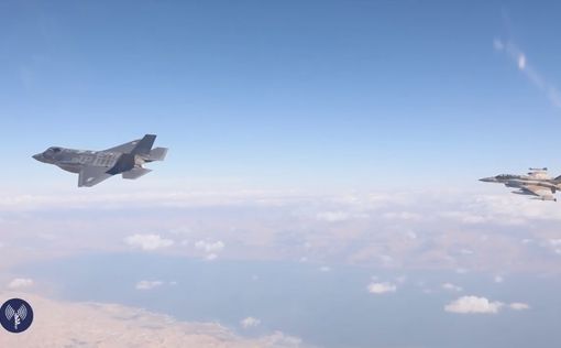 Видео: первый полет "Адир" в израильском небе