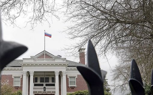 России вернут флаг, снятый с генконсульства в Сиэтле