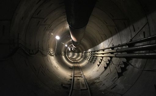 Илон Маск роет подземный автотоннель под Лос-Анджелесом