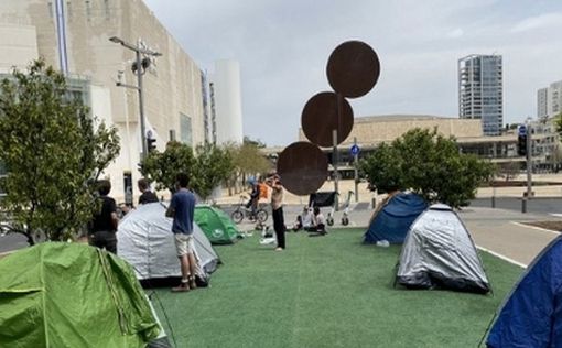 Мэрия Тель-Авива снесла палаточный городок на Ротшильд