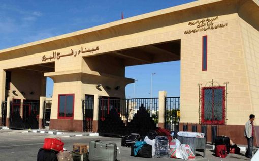 Египет пропустил в Газу более 100 тысяч тонн цемента