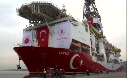 Турция возобновила бурение у берегов Кипра