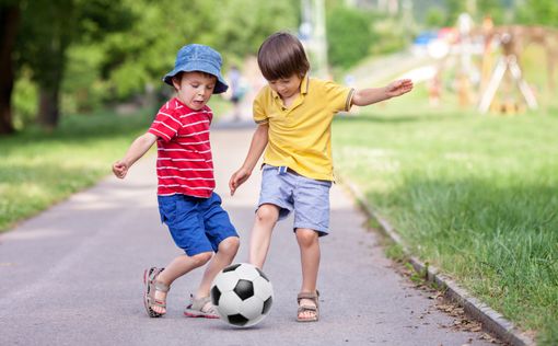 Ученые подсказали способ приучить ребенка к спорту