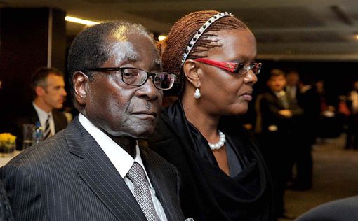 Мугабе пожелал спокойной ночи, вместо объявления об уходе