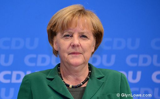 Канцлер Германии одобрила политику Мэй по Brexit
