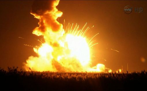 США: Ракета взорвалась через 6 секунд после пуска