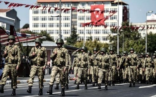 Турецкий парламент одобрил размещение войск в Катаре