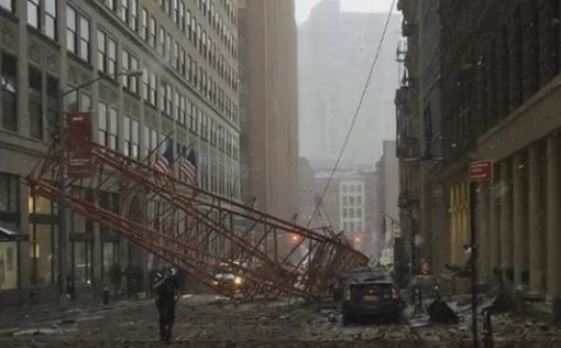 Крушение строительного крана на Манхеттене. Видео
