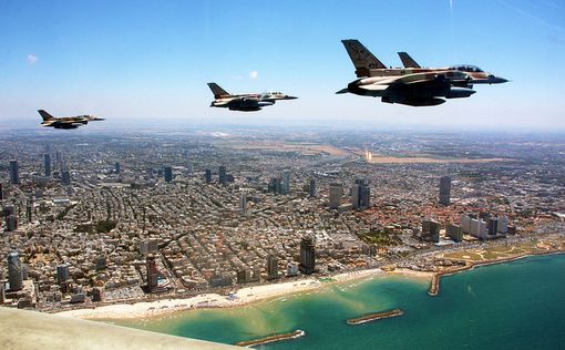 Рев реактивных истребителей над Тель-Авивом