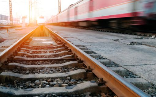 Администрация железных дорог требует запретить забастовку