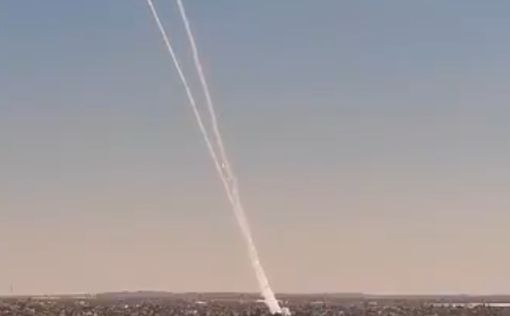 Видео: запуск ракет по центру Израиля