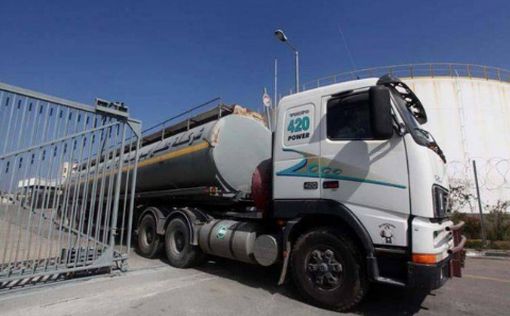Израиль в два раза сократил поставки топлива в Газу