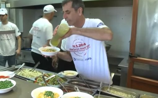 С китайцев в ресторане в Абу Гош взяли 16 тысяч шекелей