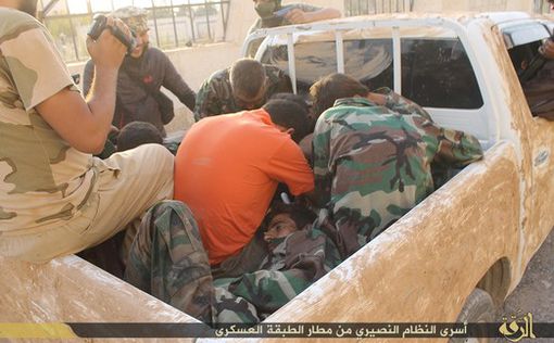 Под Мосулом нашли братскую могилу 500 мусульман, убитых ISIS