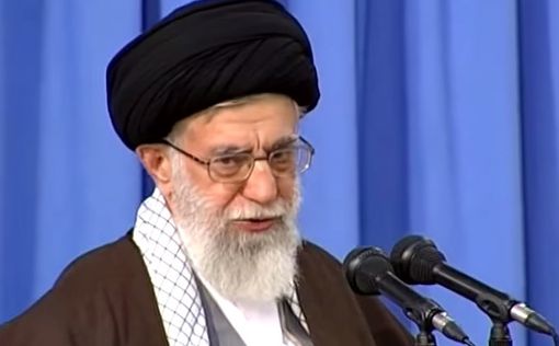 Хаменеи обвинили в неумении руководить Ираном