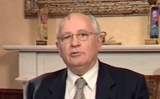 Горбачев госпитализирован с воспалением легких