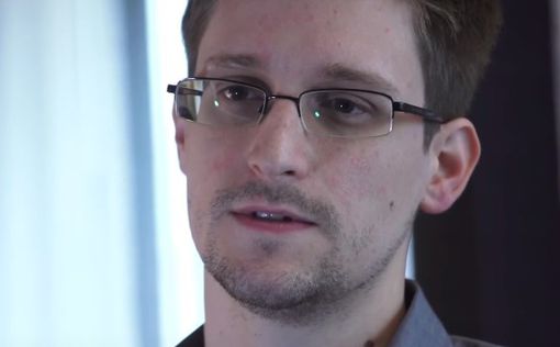 Обаму призвали помиловать экс-сотрудника ЦРУ Эда Сноудена