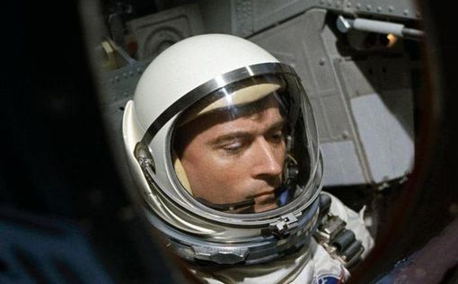 Умер побывавший на Луне астронавт NASA Джон Янг