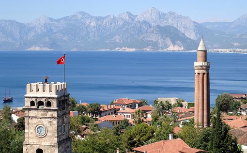 Доходы Турции от туризма в 2016 году упали почти на 30%
