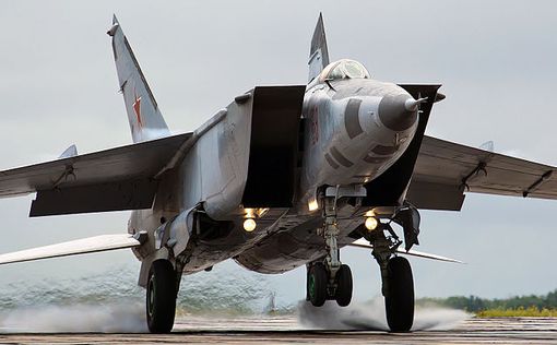 Сирия подняла МиГ-25, чтобы отогнать авиацию Израиля