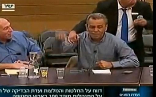 Арабы-депутаты Кнессета минутой молчания почтили "шахидов"
