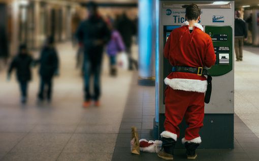 ВВС США признали существование Санта-Клауса