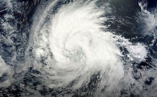 В Тихом океане зародился мощный ураган "Гектор"