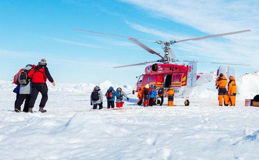 Эвакуация с "Шокальского" у берегов Антарктиды