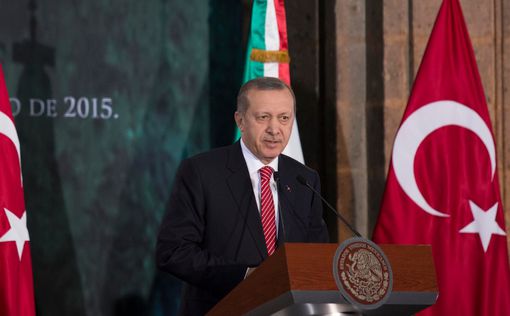 Эрдоган обвинил США в поставках оружия курдским боевикам
