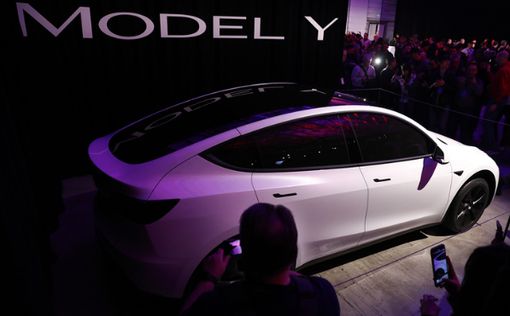 Tesla показала миру новый кроссовер Model Y