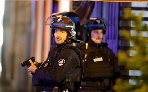 Во Франции исламист открыл стрельбу по полицейским