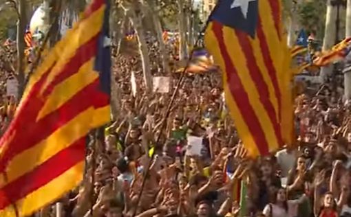 Власти Каталонии призвали "защитить" референдум