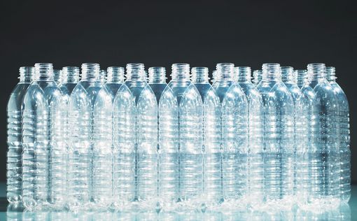Единственный завод переработки  пластиковых бутылок закроют