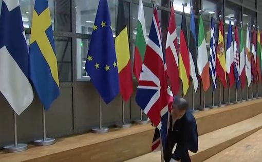 Экс-министры предсказали распад Евросоюза из-за COVID-19