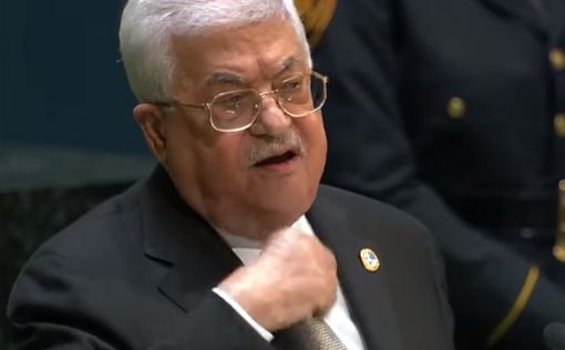 Аббас попал между молотом и наковальней