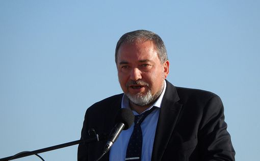 Либерман: "Израиль не пустит Иран на Голанские высоты"
