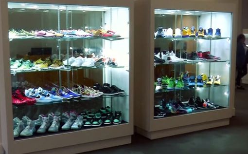 Впервые в истории: аукцион самых редких кроссовок в мире