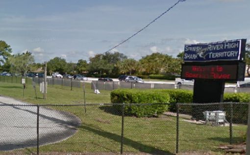 Флорида: директор школы уволен за отрицание Холокоста