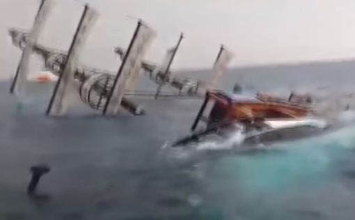 В Турции затонул туристический корабль с 86 пассажирами