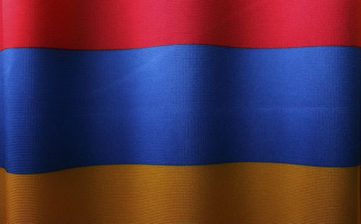 Пашинян: Армения готова на подписание мирного договора с Азербайджаном