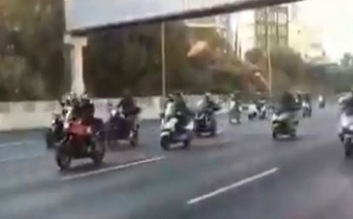 Мотоциклисты остановили Аялон