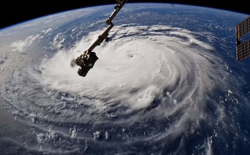 NASA показало, как к Штатам приближается ураган "Флоренс"