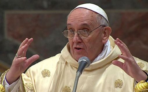Ватикан ответил на критику скандальных высказываний Франциска по Украине