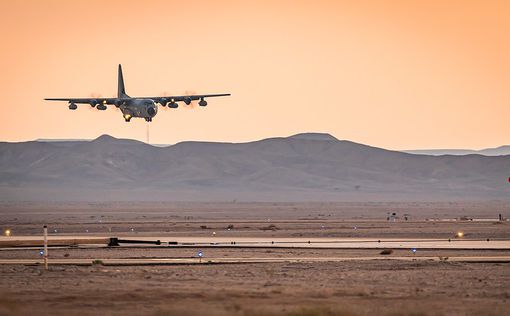 11  самолетов доставят медоборудование из Китая в Израиль