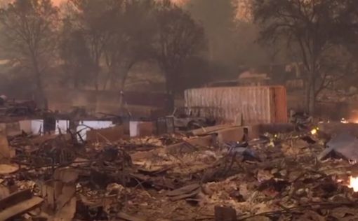 Калифорния: 25 жертв, огонь приближается к Лос-Анджелесу