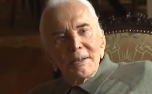 В возрасте 103 лет скончался Кирк Дуглас