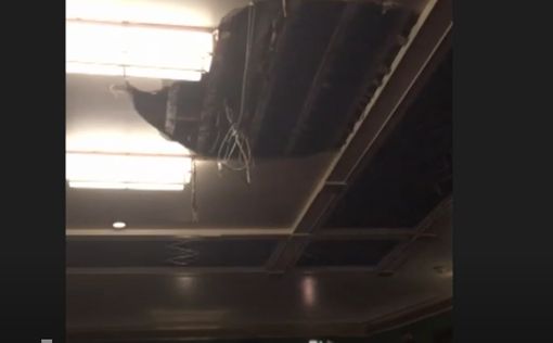 В театре Пикадилли на зрителей упал кусок потолка