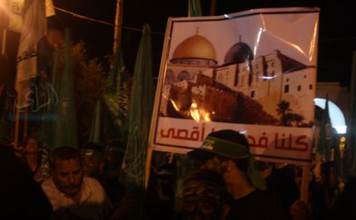 ХАМАС организовал масштабный марш в поддержку Аль-Кудс